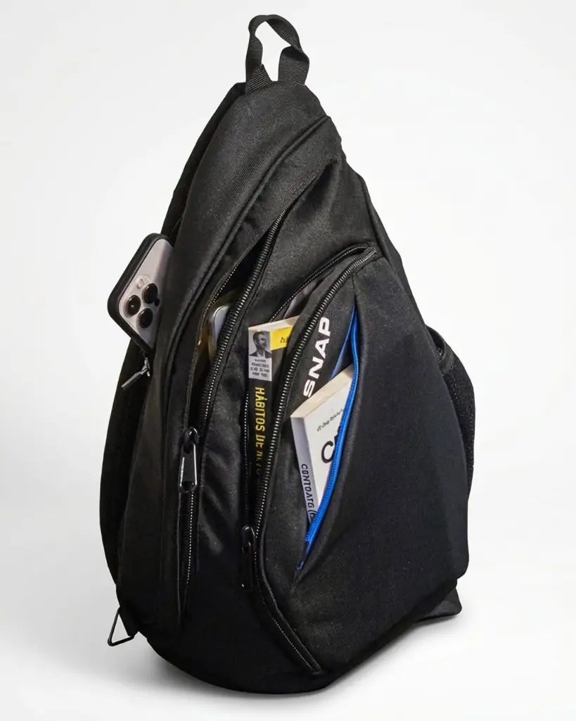 M6 modelo negro.webp