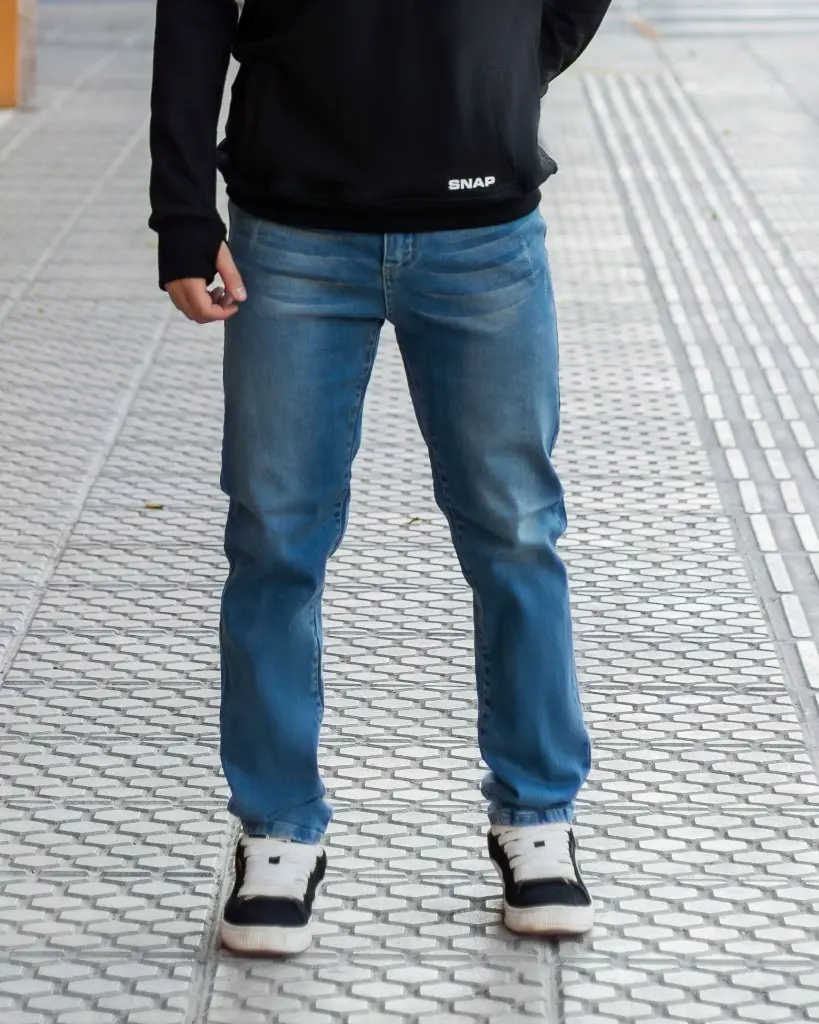 M2 modelo azul.webp