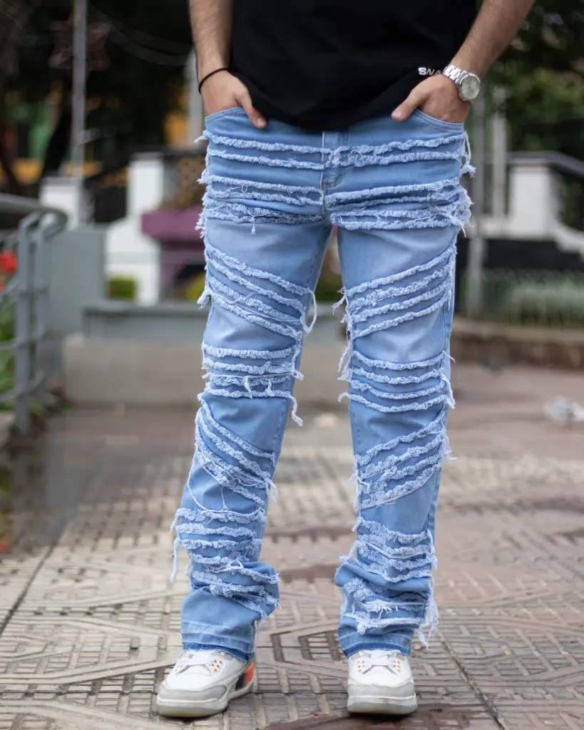 M6 modelo celeste .webp