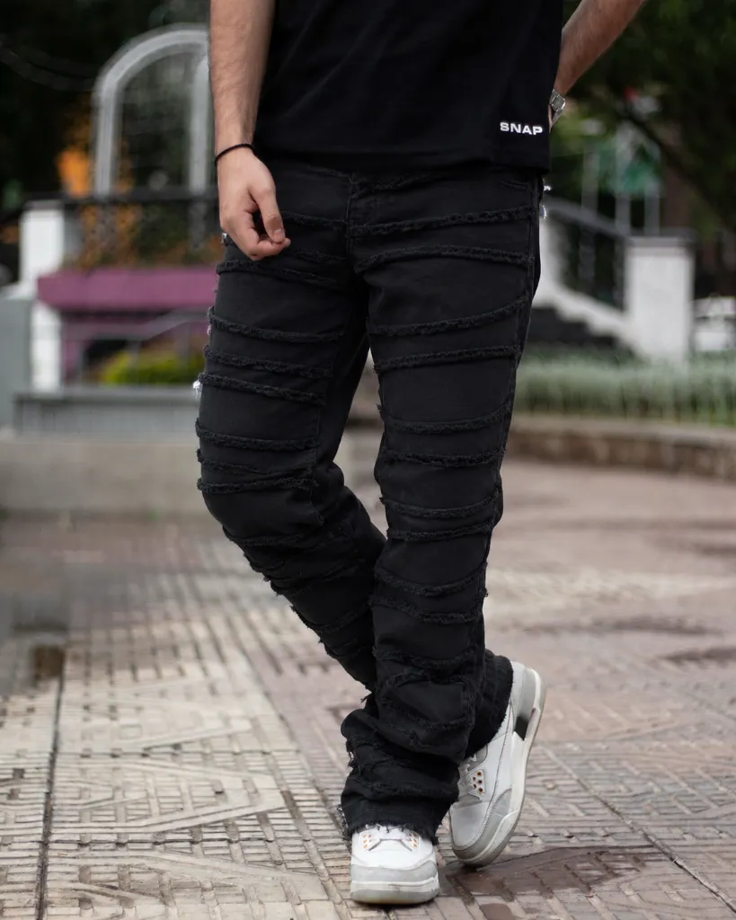 M1 modelo negro.webp