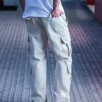 M2 modelo beige.webp