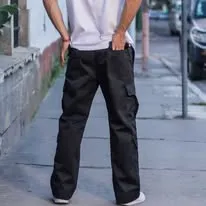 M7 modelo negro.webp