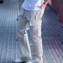 M4 modelo beige.webp